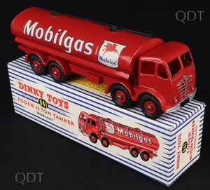 Dinky toys 941 mobilgas foden 14 ton tanker cc742