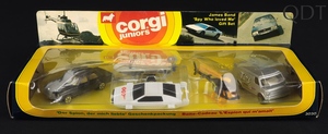 Corgi juniors 3030 james bond 007 spy loved me cc917 front