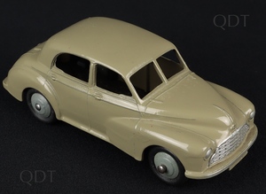 Dinky toys 40a morris oxford cc932 front