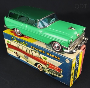 Bandai tinplate 503 chevrolet statin wagon cc982 front