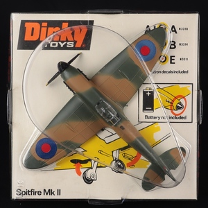 Dinky toys 719 spitfire mk ii dd7 front