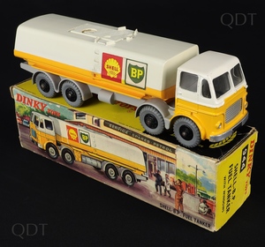 Dinky toys 944 leyland octopus tanker black wheels dd10 front