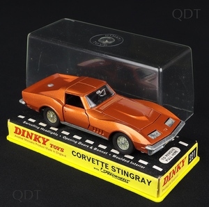 Dinky toys 221 corvette stingray dd113 front