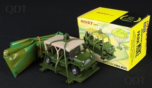 Dinky toys 601 austin paramoke dd187 front