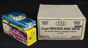 French dinky toys 533 mercedes 300se dd226 front