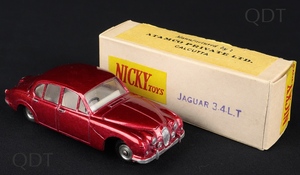 Nicky dinky toys 195 jaguar 3.4 dd256 front