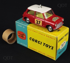 Corgi toys 317 monte carlo mini dd274 front