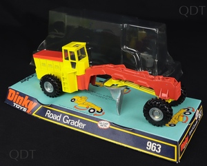 Dinky toys 963 road grader dd267 front