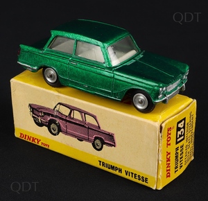 Nicky dinky toys 134 triumph vitesse dd287 front