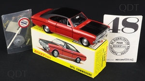 French dinky toys 1420 opel commodore dd542 front