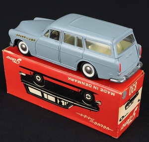 Tekno models 830 volvo 121 station wagon dd571 back