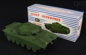 Dinky supertoys 651 centurion tank cc821 front