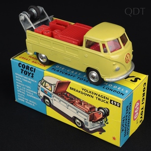 Corgi toys 490 volkswagen breakdown truck dd704 front