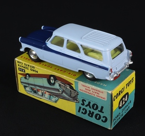 Corgi toys 424 ford zephyr estate car dd771 back