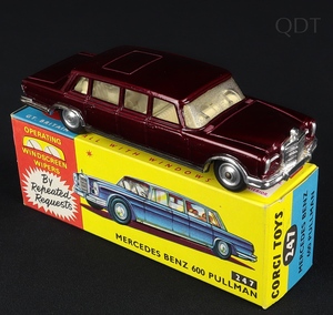 Corgi toys 247 mercedes 600 pullman dd772 front