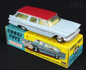 Corgi toys 445 plymouth sports suburban station wagon dd811 front