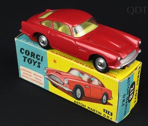 Corgi toys 218 aston martin db4 dd816 front