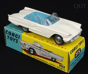 Corgi toys 215 ford thunderbird open sports dd820 front