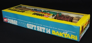 Corgi toys gift set 14 daktari dd899 side