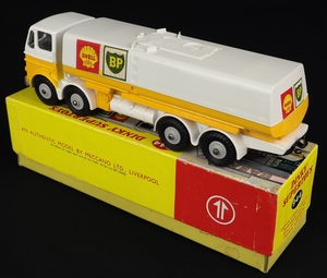 Dinky toys 944 shell bp fuel tanker dd910 back