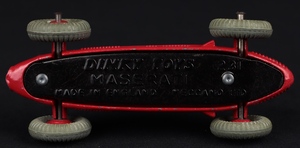 Dinky toys 231 maserati racing car pkz dd920 base