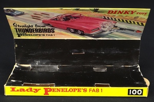 Dinky toys 100 lady penelope fab 1 dd925 plinth