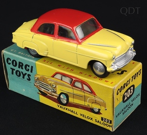 Corgi toys 203 vauxhall velox ee5 front