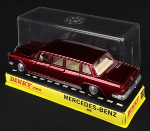 Dinky toys 128 mercedes ee18 back