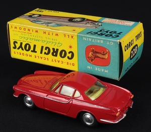 Corgi toys 228 volvo p1800 ee142 back