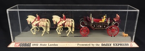 Corgi toys 1902 state landau coach queen silver jubilee 1977 ee143 front