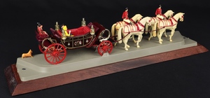 Corgi toys 1902 state landau coach queen silver jubilee ee143 back