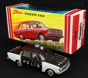 Tekno models 835 volvo 144 polis ee532 front