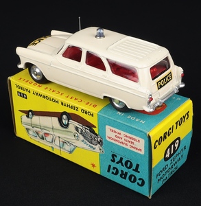 Corgi toys 419 ford zephyr motorway patrol ee609 back