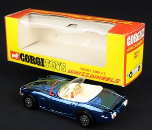 Corgi toys 375 toyota 2000 gt ee623 back