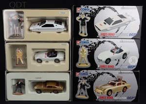 Corgi classics 04201 james bond 65001 lotus esprit 65101 toyota ee626 front