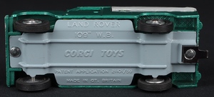 Corgi toys 438 landrover ee7330 base