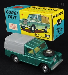 Corgi toys 438 landrover ee7330 front