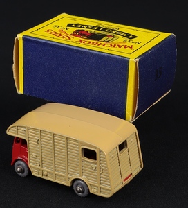 Matchbox models 35a horse box ee748 back