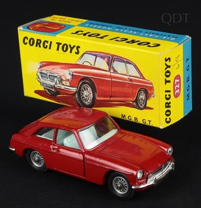 Corgi toys 327 mgb gt ee784 front