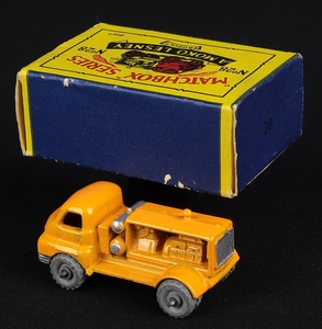 Matchbox models 28a bedford compressor ee876 back