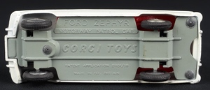 Corgi toys 419 ford zephyr motorway patrol ee918 base