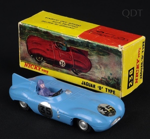 Nicky dinky toys 238 d type jaguar ff96 front