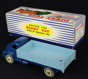 Dinky toys 532 932 comet wagon ff134 back