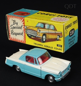 Corgi toys 231 triumph herald ff168 front