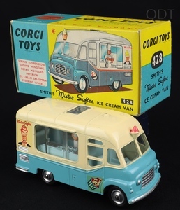 Corgi toys 428 mister softee ice cream van ff217 front