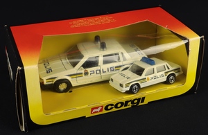 Corgi toys 760 polis volvo twin pack ff266 side