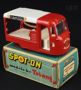 Spot on models 122 united dairies milk float ff417 front