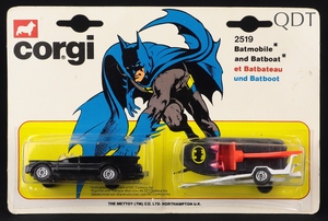 Corgi juniors 2519 batmobile batboat twin pack ff501 front