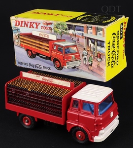 Dinky toys 402 a bedford truck coca cola truck ff512 front