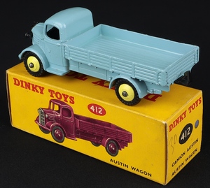 Dinky toys 412 austin wagon ff613 back